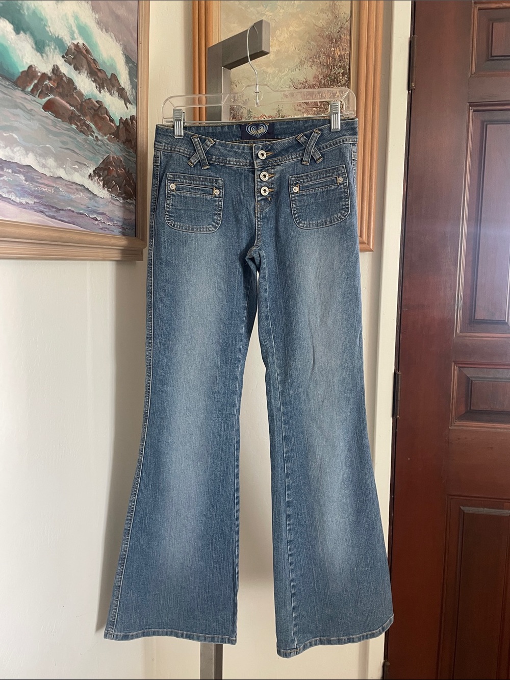 Y2K Angels Women's Flare Jeans in Medium Blue Wash